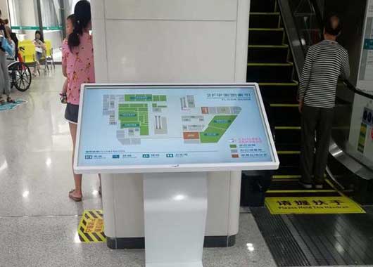 觸摸一體機在醫院的應用場景